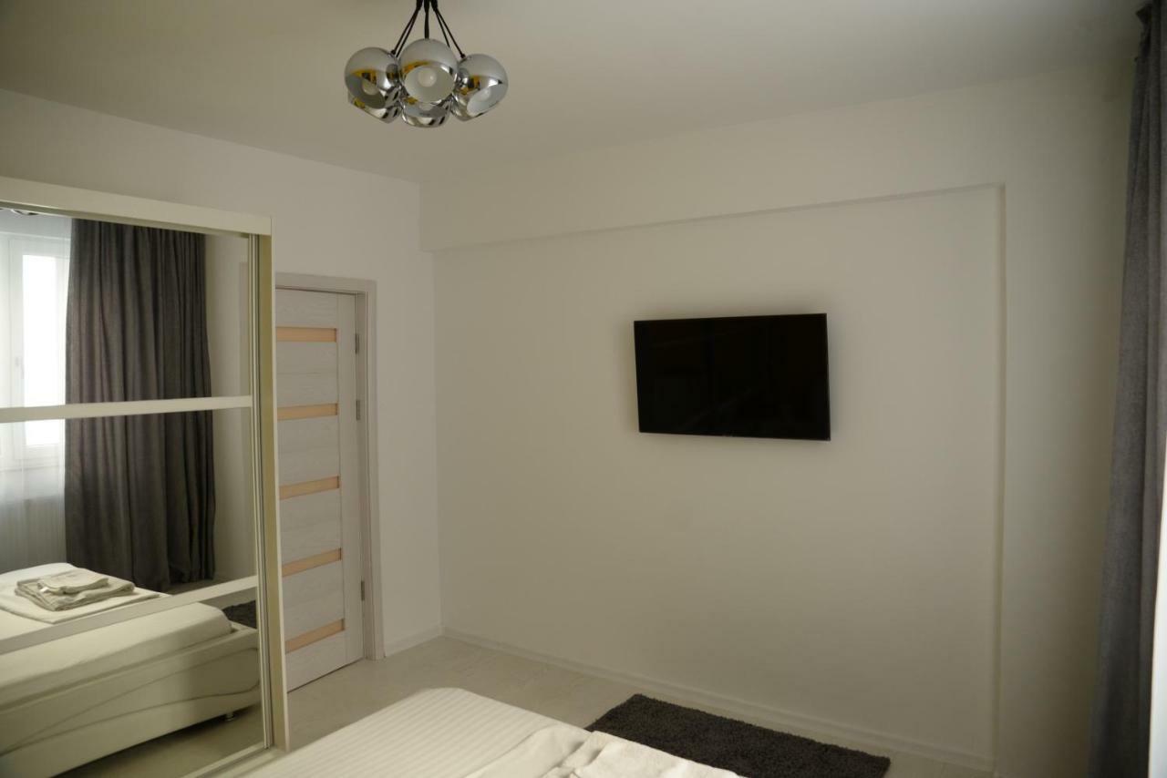 Ferienwohnung Milan Năvodari Exterior foto